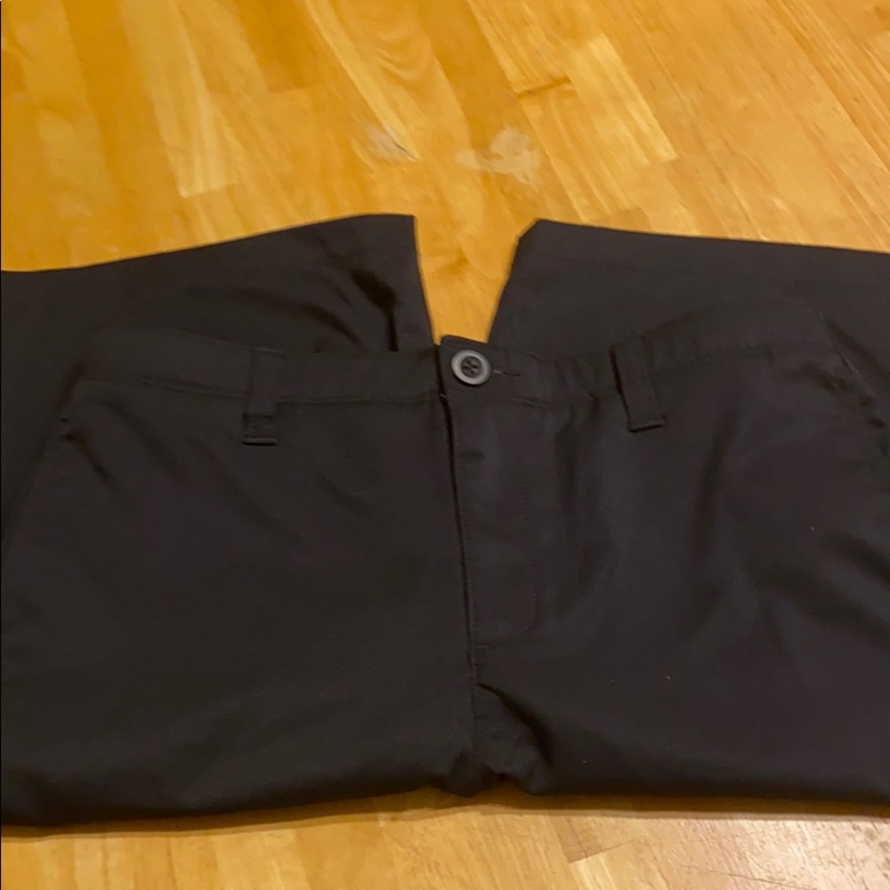 Under Armour golf shorts